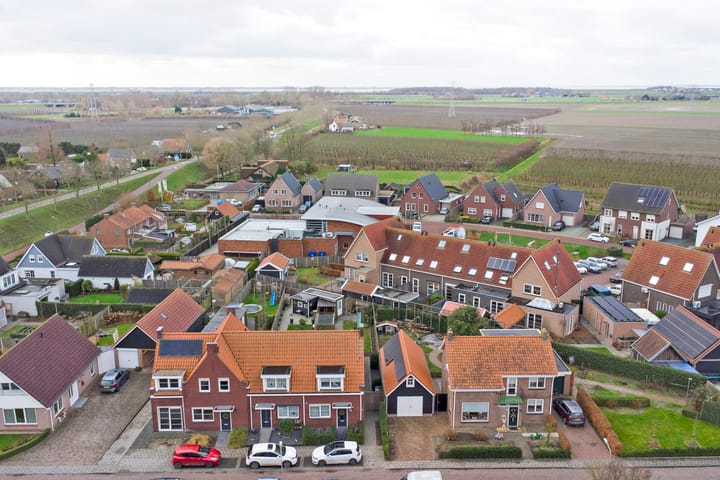 Foto 33 van Vreijenpolderstraat 4-B