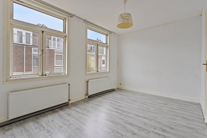 Foto 14 van Van St. Aldegondeplein 18