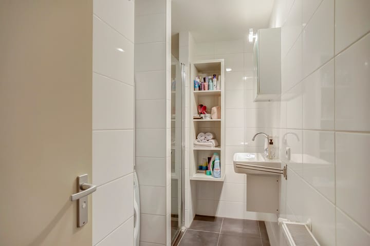 Photo 18 of Westerstraat 159-B