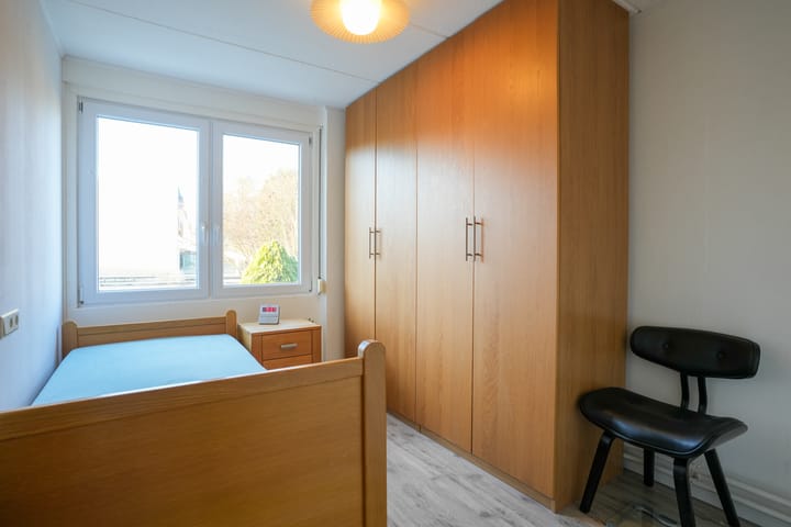 Photo 20 of Spoorstraat 27