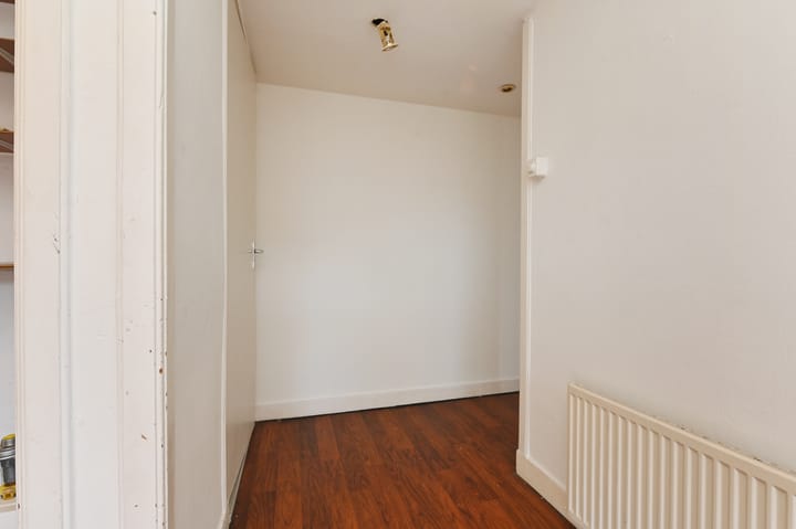 Photo 9 of Jan ten Brinkstraat 108