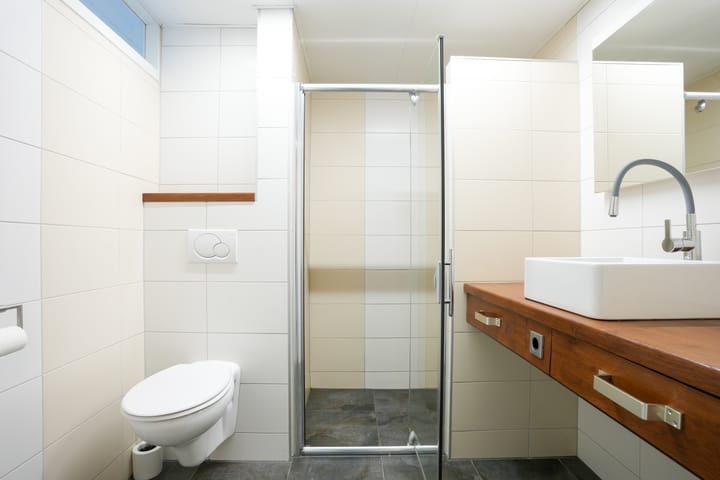 Photo 22 of Spoorstraat 27