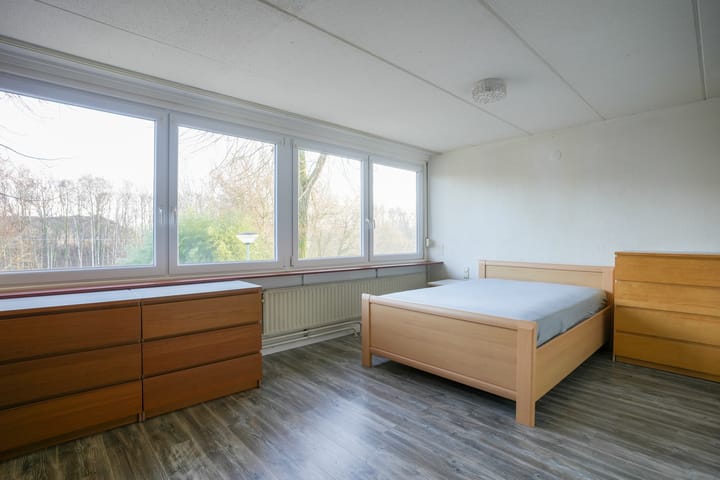 Photo 23 of Spoorstraat 27