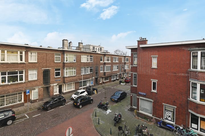 Photo 13 of Jan ten Brinkstraat 108