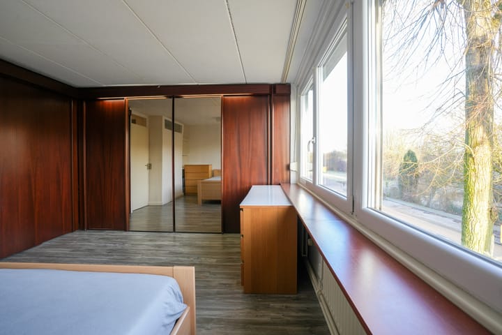 Photo 26 of Spoorstraat 27