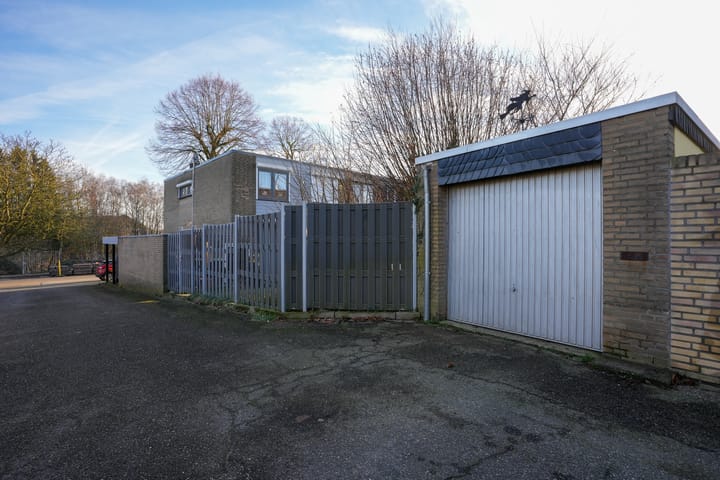 Photo 33 of Spoorstraat 27