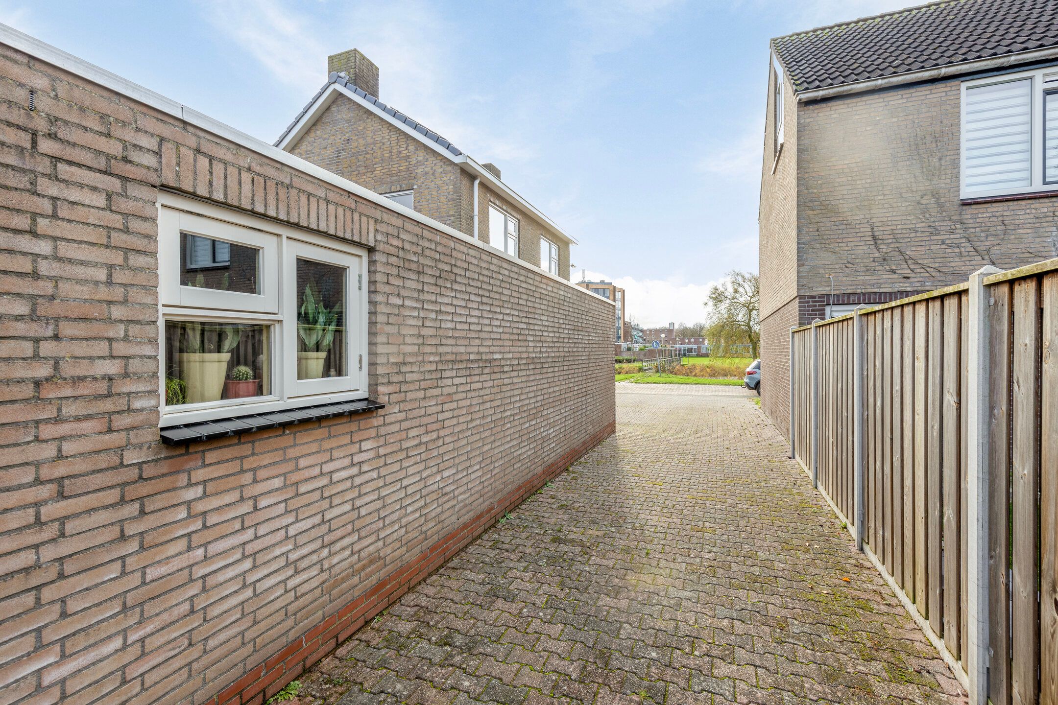 Foto 36 van Briklaan 2