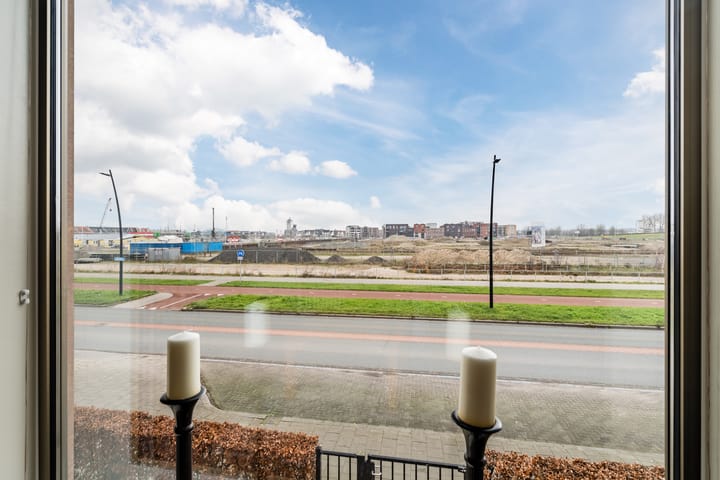 Foto 8 van Burgemeester De Meesterstraat 64