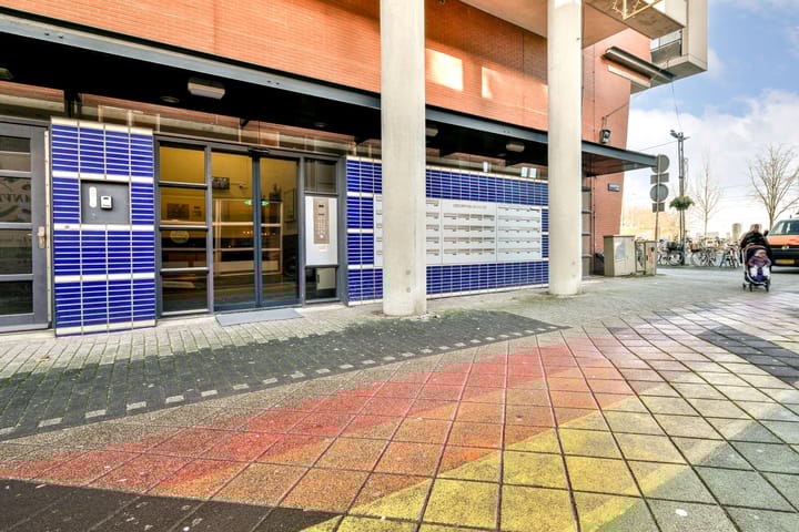 Foto 4 van Osdorpplein 94