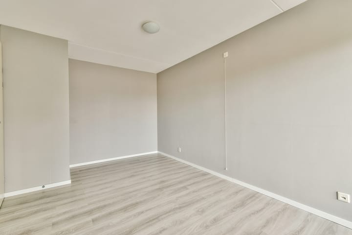 Foto 16 van Osdorpplein 94