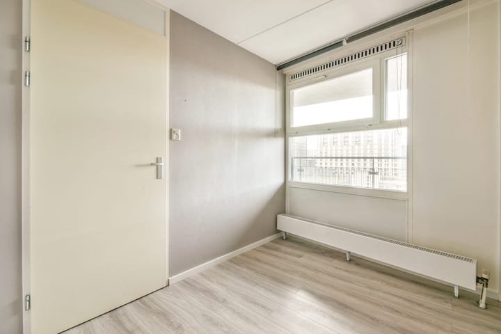 Foto 23 van Osdorpplein 94