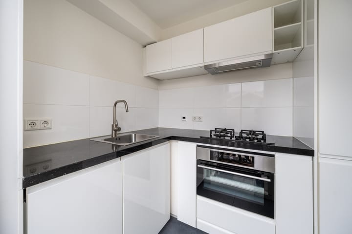 Foto 15 van Linschotenstraat 37-A