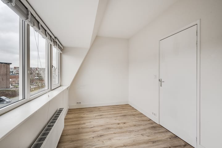 Foto 32 van Linschotenstraat 37-A