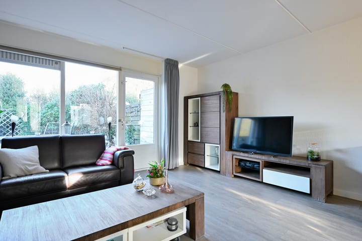 Foto 4 van Zwaluwenveld 6