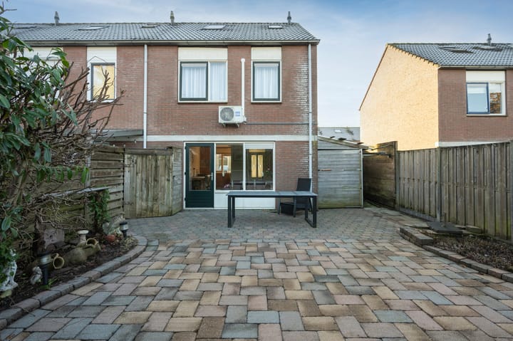 Foto 21 van Zwaluwenveld 6