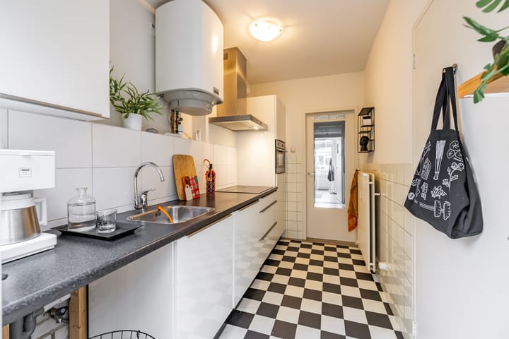 Foto 19 van Helper Brink 91