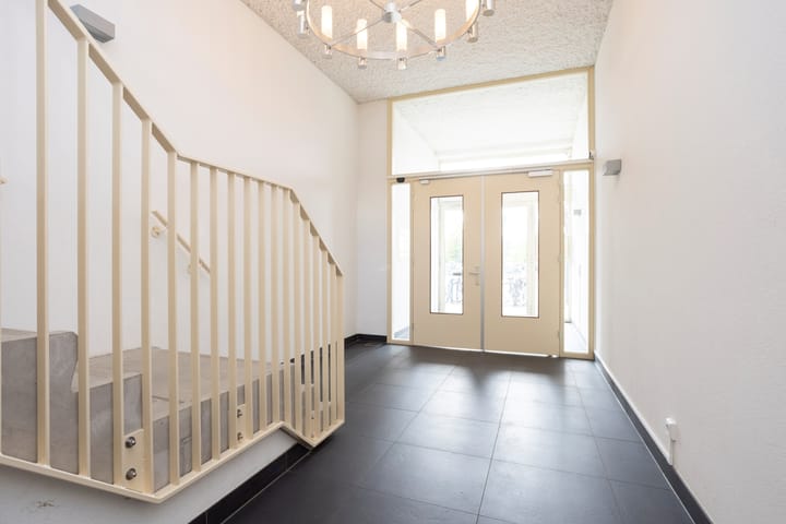 Foto 8 van Westpolderplein 30