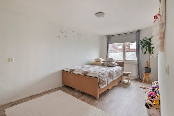 Foto 12 van Schardamstraat 1