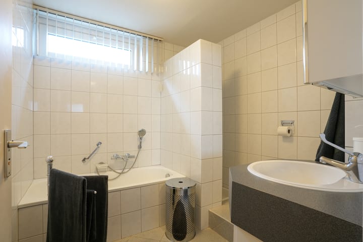 Foto 34 van Tuinstraat 16