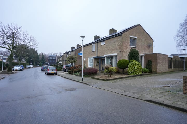 Foto 42 van Tuinstraat 16