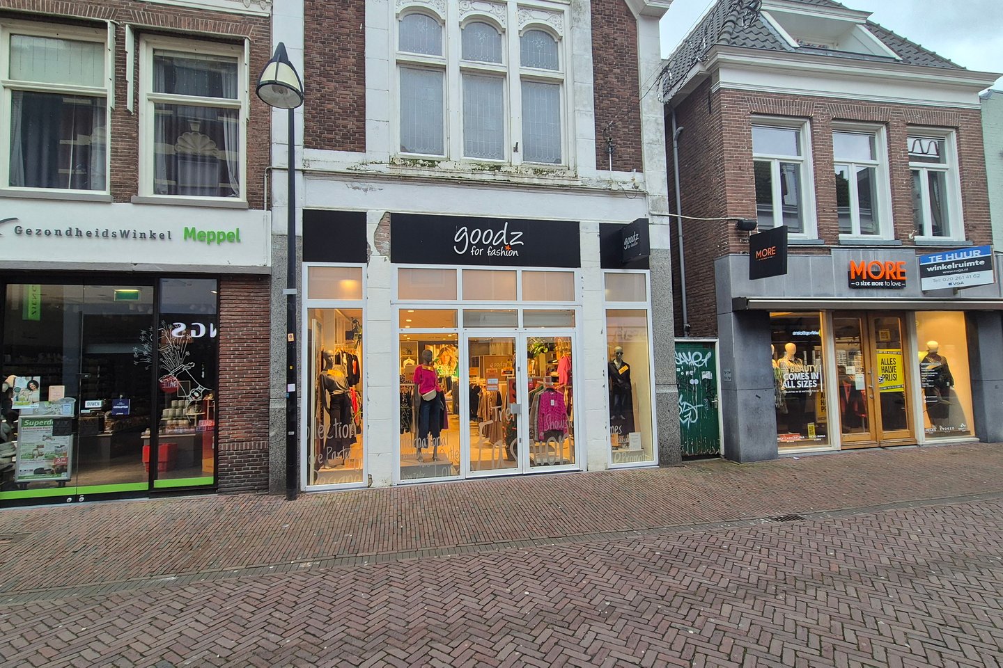 Bekijk foto 1 van Hoofdstraat 77