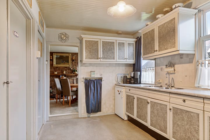 Foto 28 van Molenlaan 8