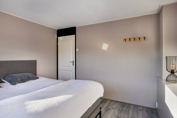 Foto 11 van Evertzenstraat 31