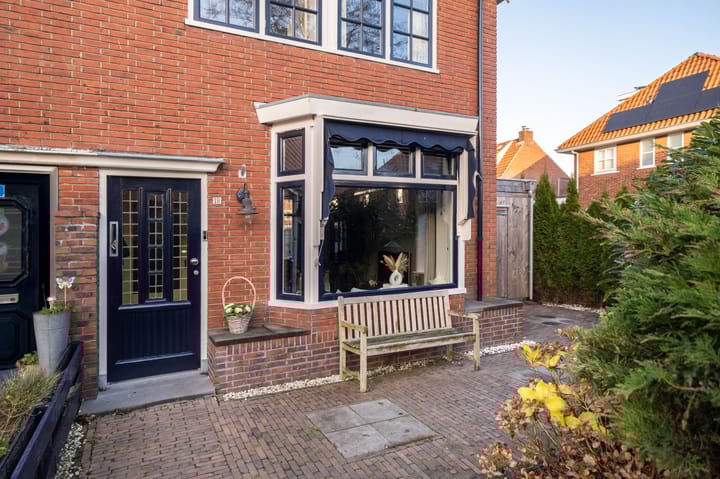 Foto 9 van Aert van der Neerstraat 18