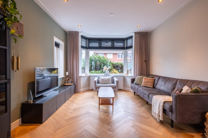 Foto 16 van Aert van der Neerstraat 18