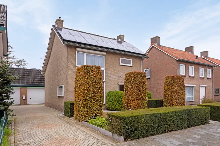 Foto 1 van Schoolstraat 15