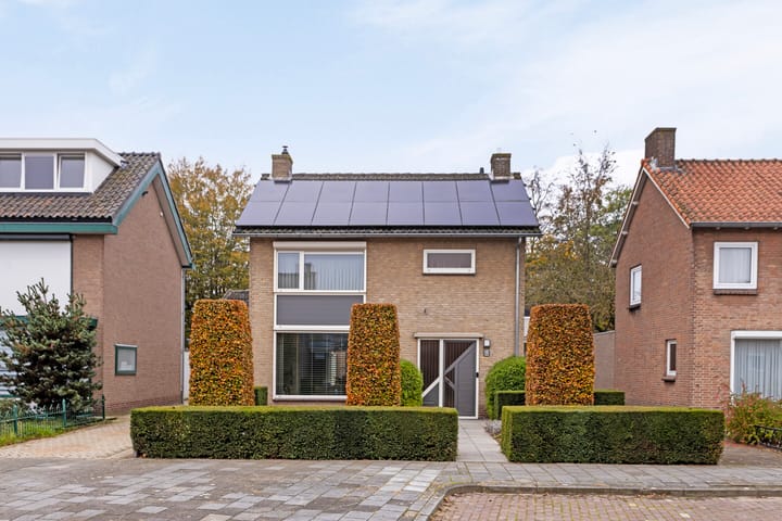 Foto 2 van Schoolstraat 15