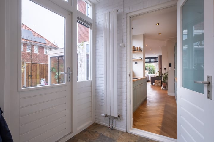 Foto 32 van Aert van der Neerstraat 18