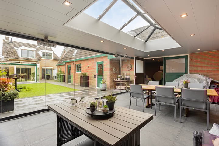 Foto 37 van Schoolstraat 15