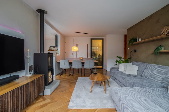 Foto 1 van Louise Michelstraat 10