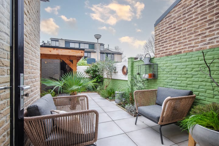 Foto 23 van Louise Michelstraat 10