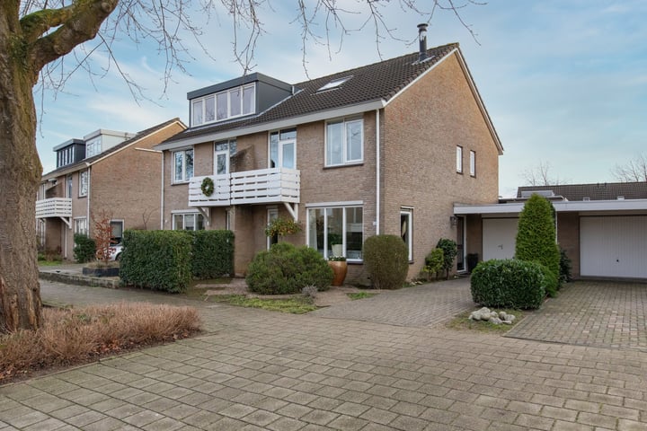 Bekijk foto 1 van Melrose 22