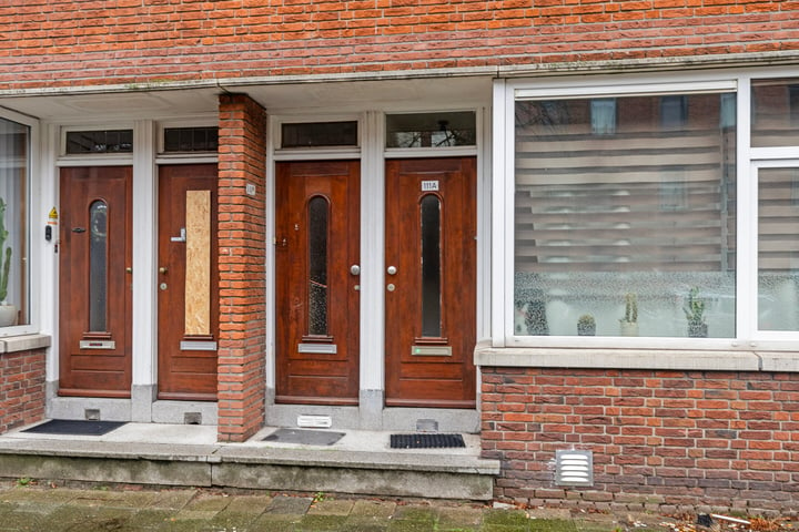 Bekijk foto 2 van Zweedsestraat 111-B01