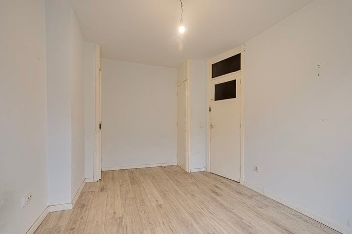 Bekijk foto 11 van Zweedsestraat 111-B01