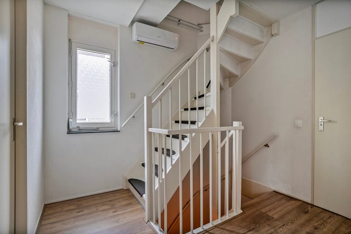 Foto 19 van Nierslaan 16