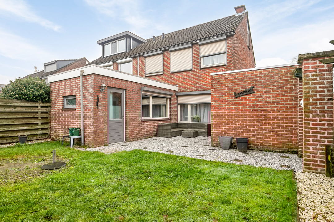 Foto 22 van Moerschansstraat 28