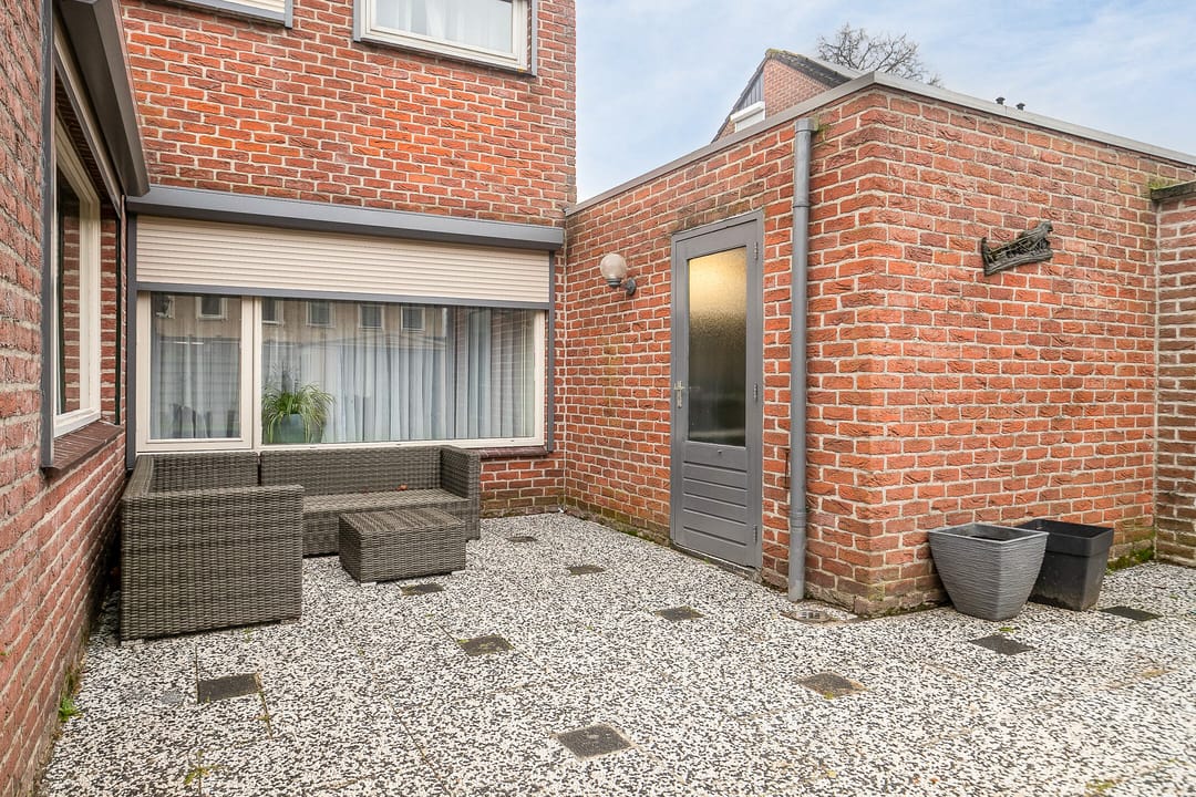 Foto 23 van Moerschansstraat 28