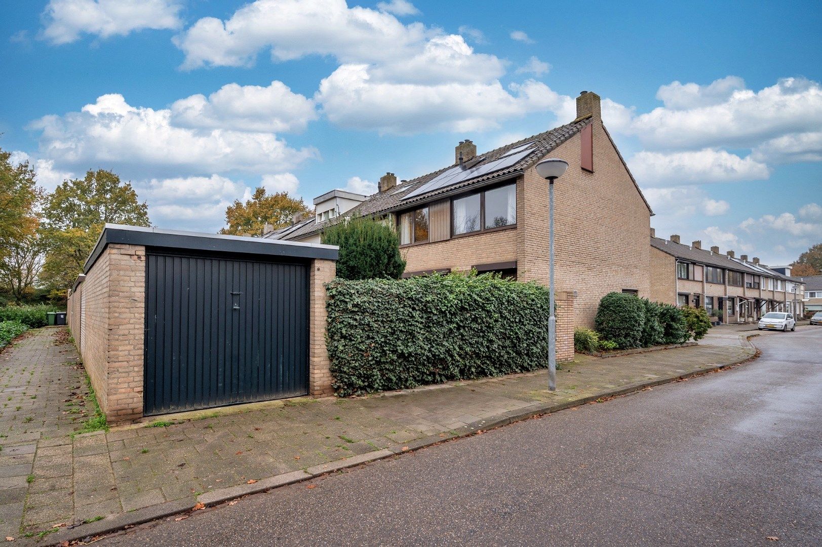 Graaf Hendrik van den Bergstraat 1