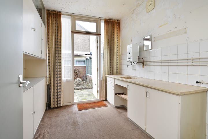 Foto 10 van Dr. Alphons Diepenbrockstraat 1