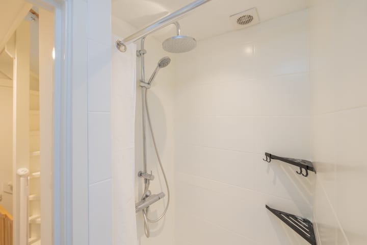 Foto 43 van Adriaan de Jongestraat 21