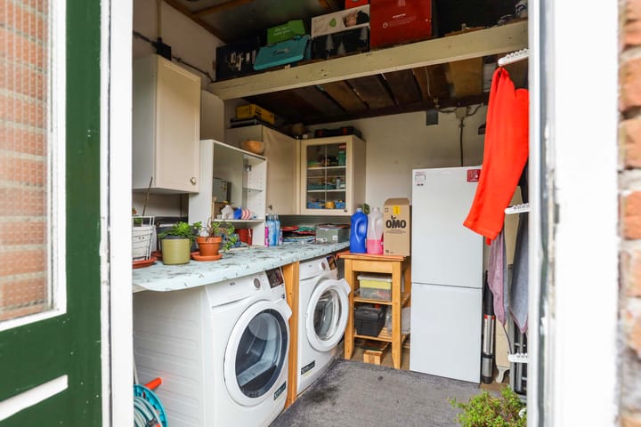 Foto 24 van A.C.W. Staringstraat 4