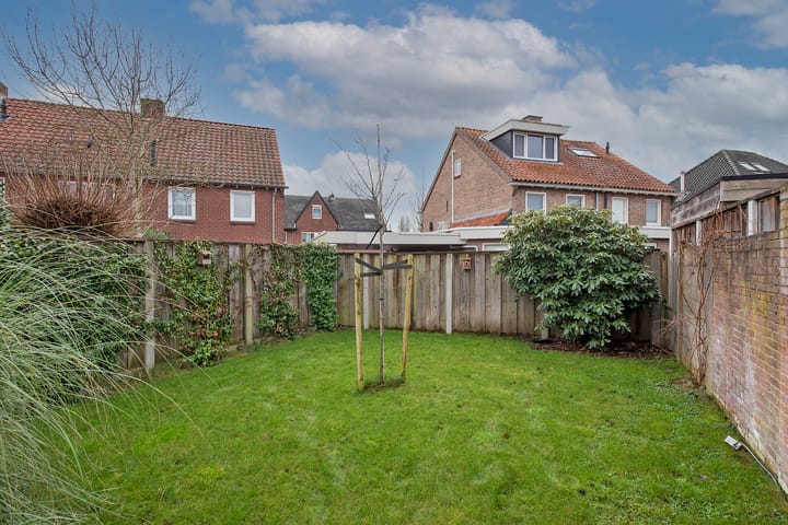 Photo 29 of Zwaluwstraat 36