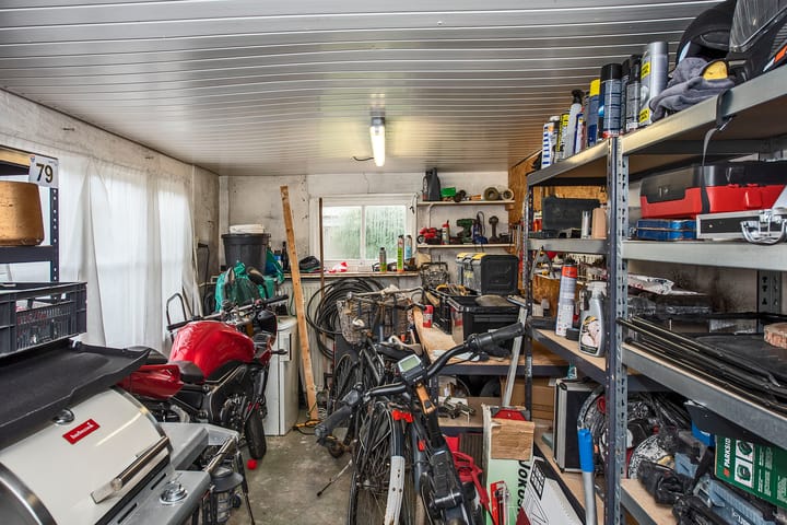 Photo 33 of Zwaluwstraat 36