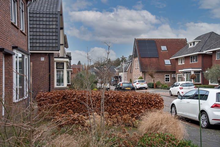 Photo 36 of Zwaluwstraat 36