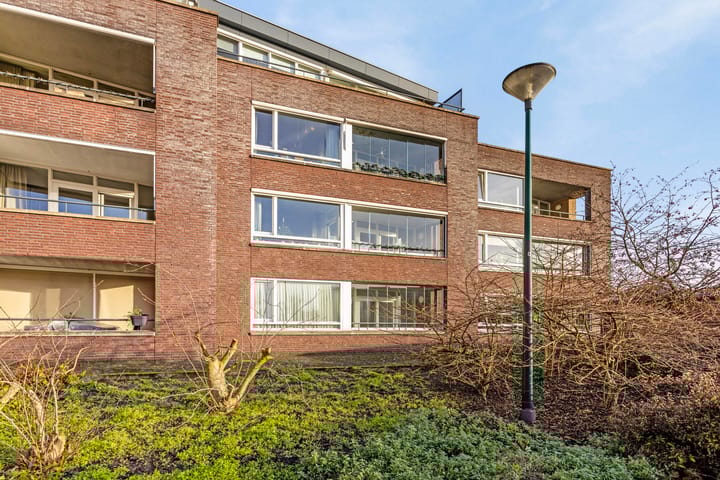 Foto 5 van Stationsplein 56