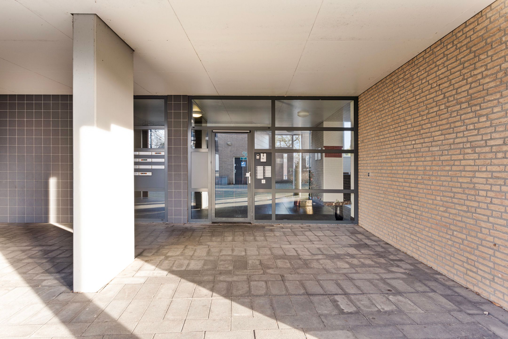 Foto 6 van Stationsplein 56